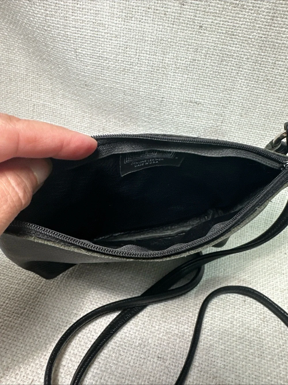 VTG Harley Davidson Black Leather Crossbody Purse Embroidered Zip Biker